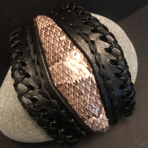 Real Leather Bendable Bracelet - Picture 2 of 5